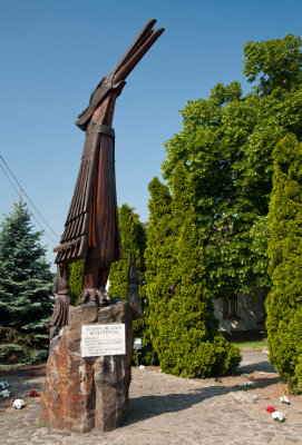 Tllya