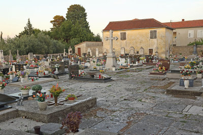 Cemetery pokopališče_MG_5800-111.jpg
