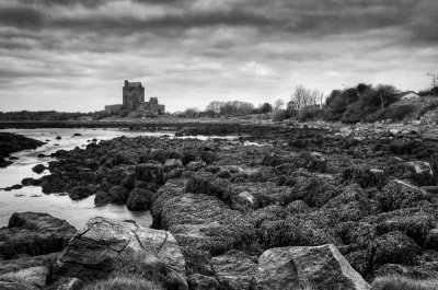 dunguaire castle