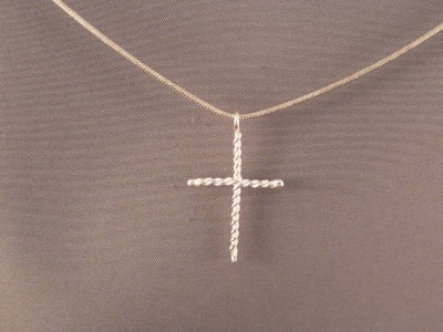 Twisted cross