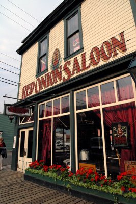 Red Onion Saloon