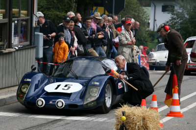 Porsche 906-017