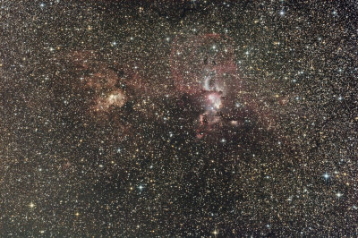 Near and far nebulae in Carina