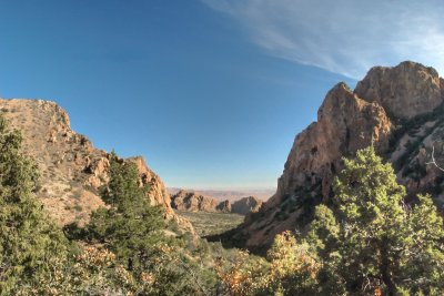 DSC_2136_7_8_tonemapped.jpg