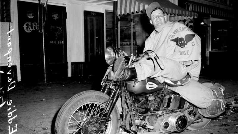 HOLLISTER9/B/07JUL47/MN/BP
