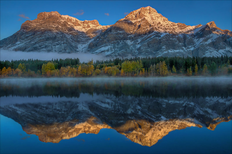 Sunrise on Mount Kidd