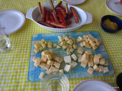 SAUSAGES AND CHEESES