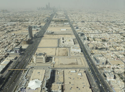 Riyadh from Kingdom Centre (2)