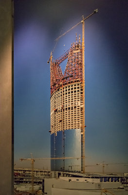 Kingdom Centre under construction (1999-2002)