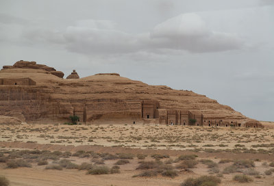 Mada'in Saleh, Qasr al-Bint tombs