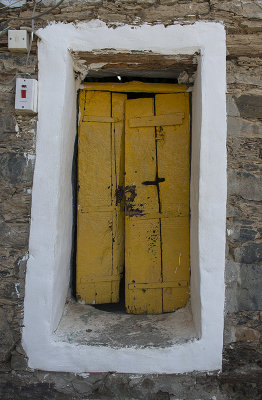 The yellow door