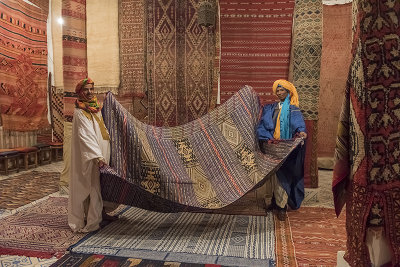 Rissani, Kasbah carpet dealer