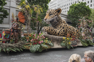 'Aztec Empress ...on the Prowl'