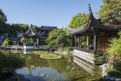 Lan Su Chinese Garden, pavilions