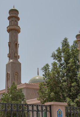 Green mosque, more traditional view
