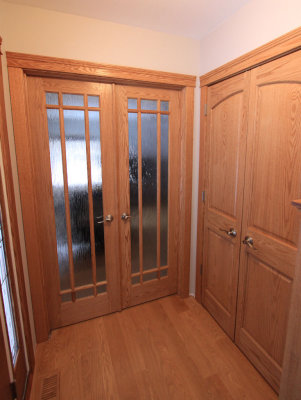 Den & Closet Doors w/Trim