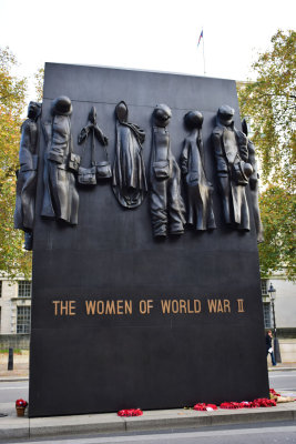 Monument in tribute to the many roles of women in WWII