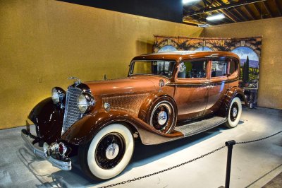 1933 Lincoln KB