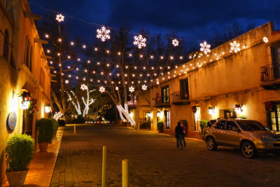 Tlaquepaque street scene