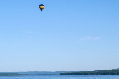 Hot Air Ballon   (2 photos)
