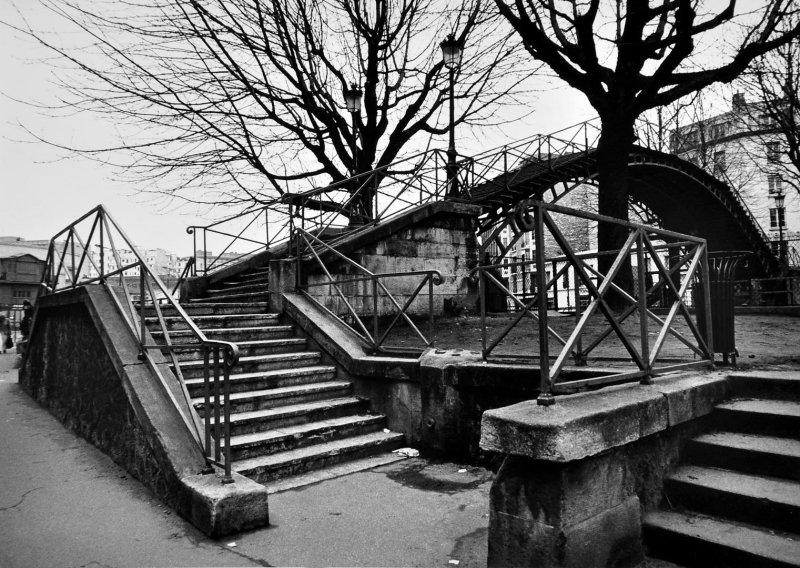 Paris (1976-1984)