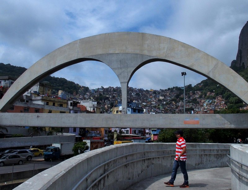 Rio de Janeiro; Favela da Rocinha guided by Denzel Washington (Feb. 2015)