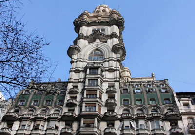 Buenos Aires downtown; Palacio Barolo building.