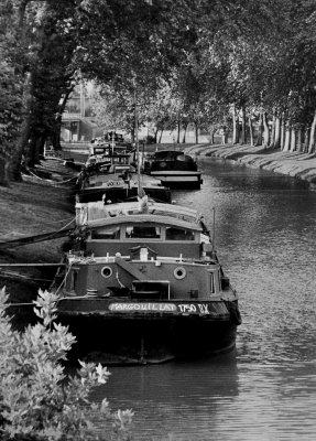 Toulouse; Canal du Midi (in the 1990s)