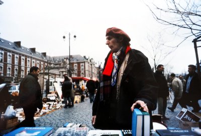 Flea Market, Brussels (Nikon FE2, Tamron 24/2.5)