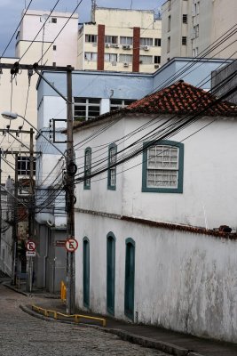Rua Saldanha Marinho (Canon 6D and CZ Sonnar 85/2.8).