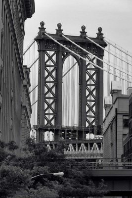 The Manhattan bridge.