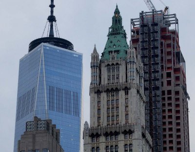 The Woolworth building viewed from the Brooklin bridge.