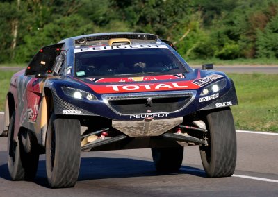 The Rally Dakar was getting to Salta: it is the Peugeot 2008!!! 