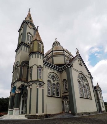São Pedro de Alcântara; main church.
