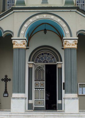 São Pedro de Alcântara; entrance of the main church.