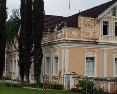 Between São Pedro de Alcântara and Angelina; the renewed house.