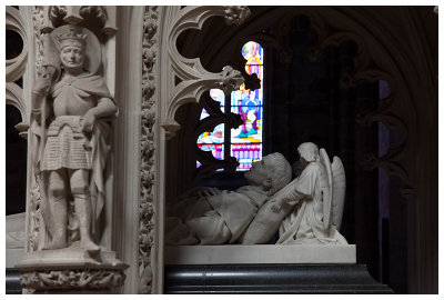 la tombe de St-Yves
