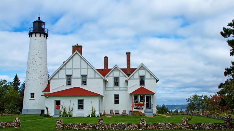 Iroquois Point Lighthouse