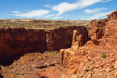  Spring Canyon 