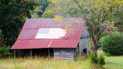 Patriotic Barn, Savannah