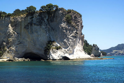 Stingray Bay Cliffs