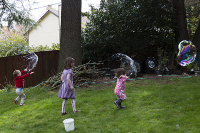 Bubbles and kids