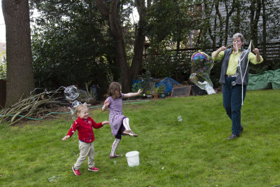 Bubbles and kids