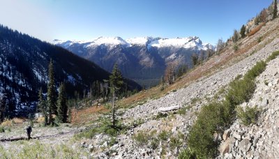 2013 10 18_Hike_009-016_stitch.jpg