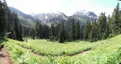 Hike_08 17 14_0160-0168_stitch.jpg