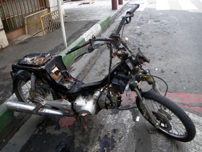 Mashdi Mamdali's Moped