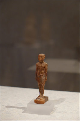 Tiny egyptian sculpture,Neues Museum......