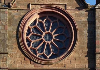 Kirkwall_St Magnus Cathedral round window