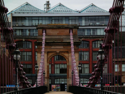 Suspension footbridge towards Carlton Place