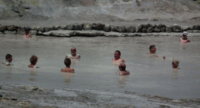 Vulcano The mudpools